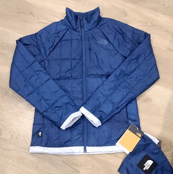North Face Womens Jacket - Picture 1 of 9